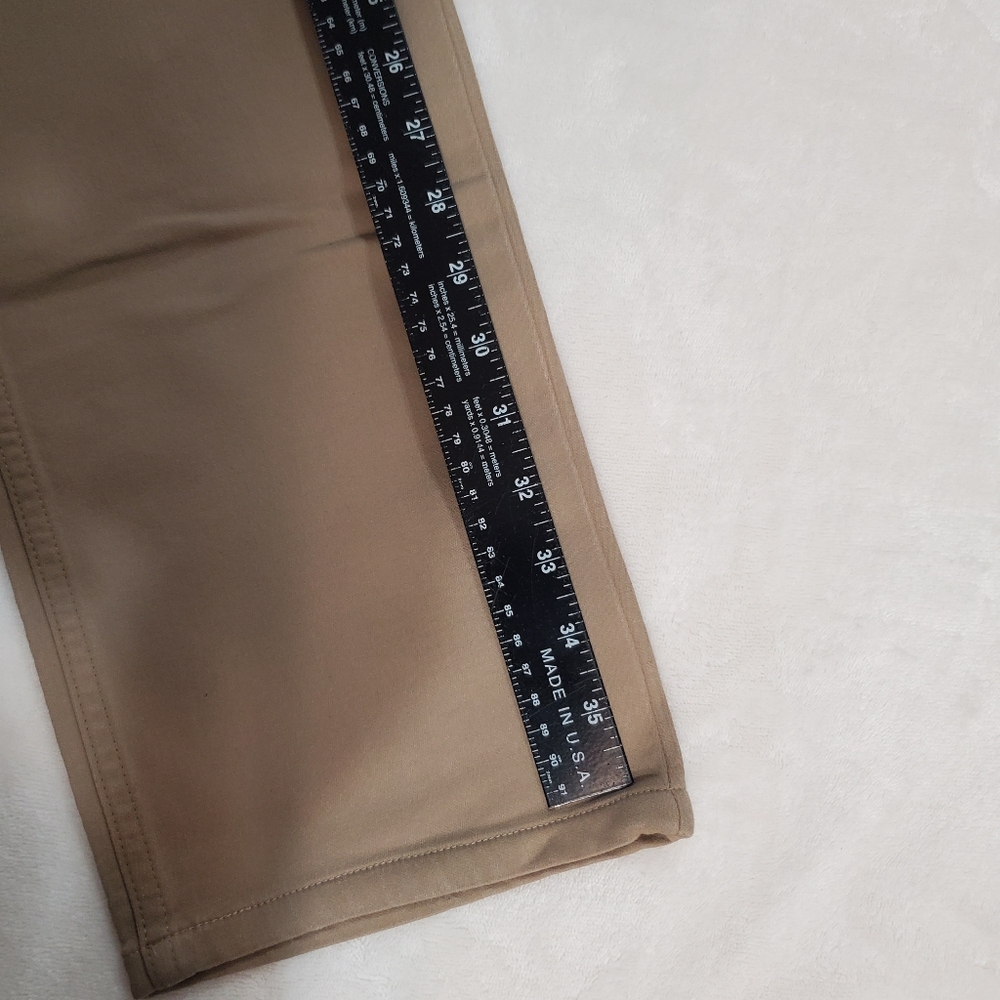 Banana Republic Tan‎ Straight Jeans - Picture 13 of 16